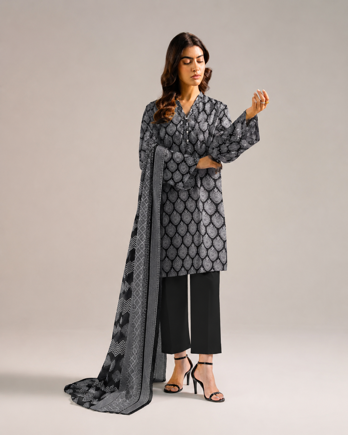 Nishat Unstitched Summer Collection — Premium 3-Piece Digital Lawn & Voil Dupatta