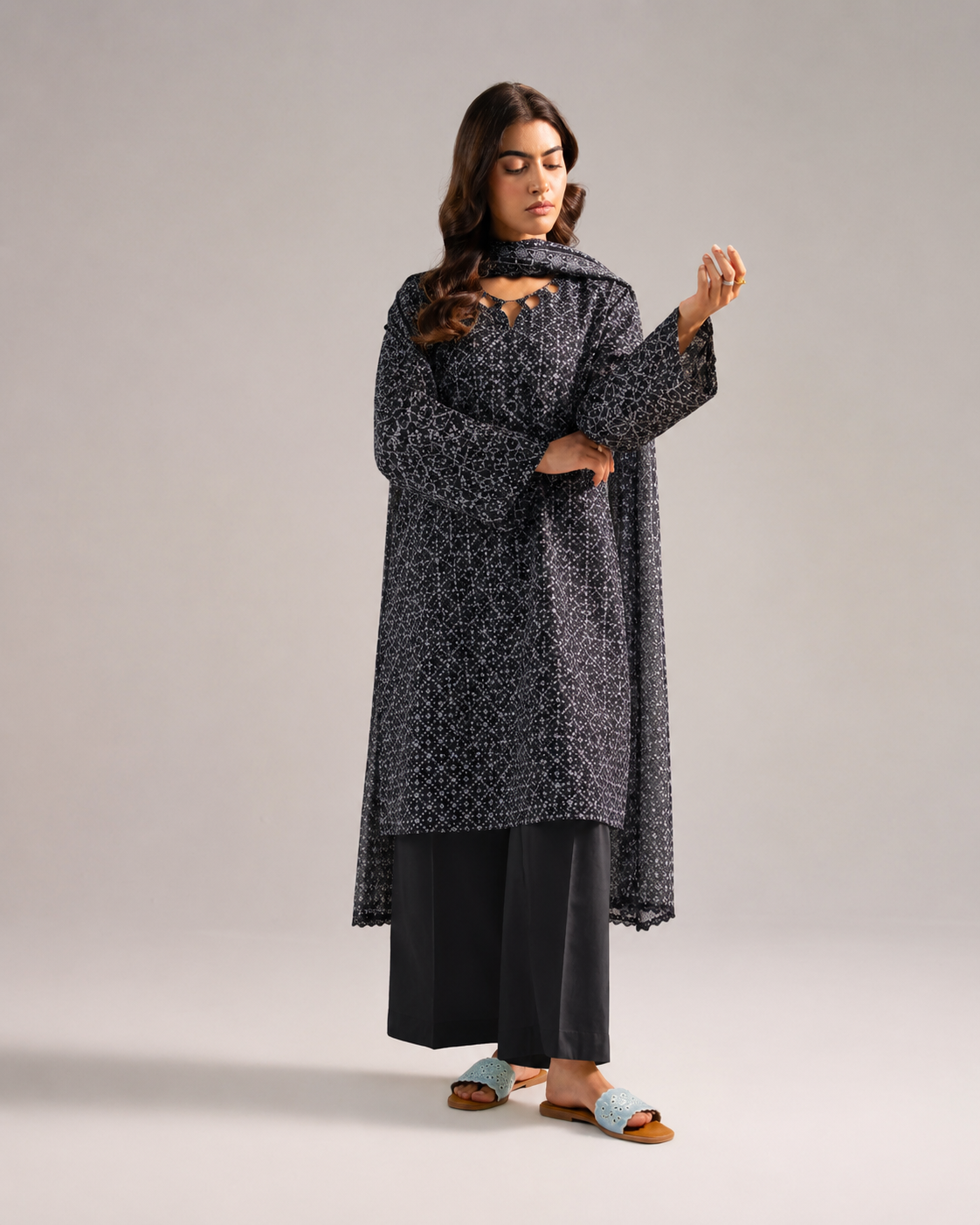 Nishat Unstitched Summer Collection — Premium 3-Piece Digital Lawn & Voil Dupatta