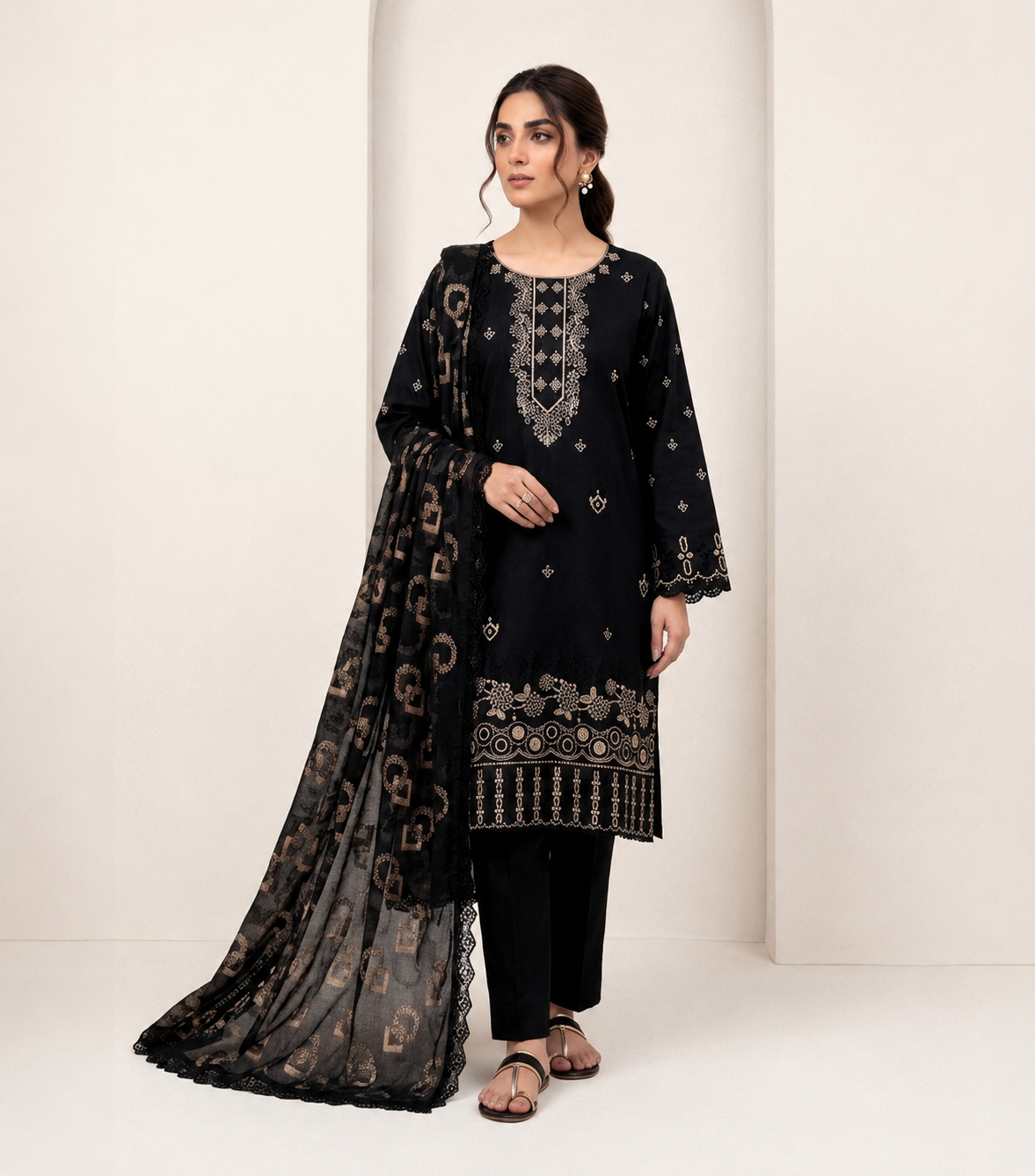 Maria B Luxury Embroidered Lawn — 3 Piece